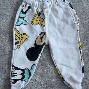Zara Kids White Disney Mickey & Friends Joggers